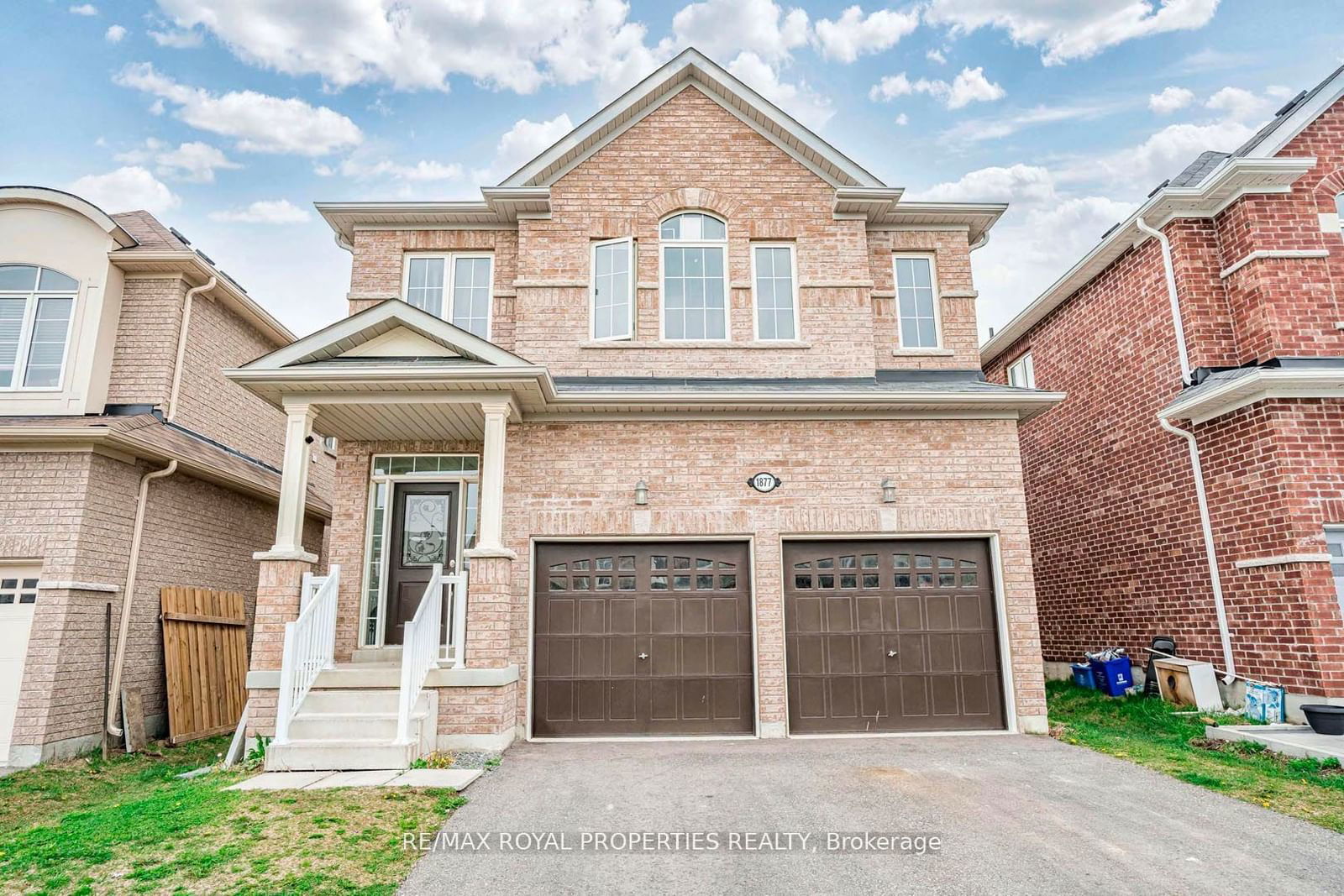 Detached House for sale at 1877 Castlepoint Drive, Oshawa, Taunton, L1K 0M9 - MLS: E11951636