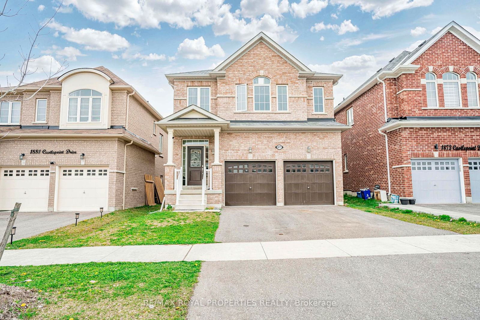 Detached House for sale at 1877 Castlepoint Drive, Oshawa, Taunton, L1K 0M9 - MLS: E11951636