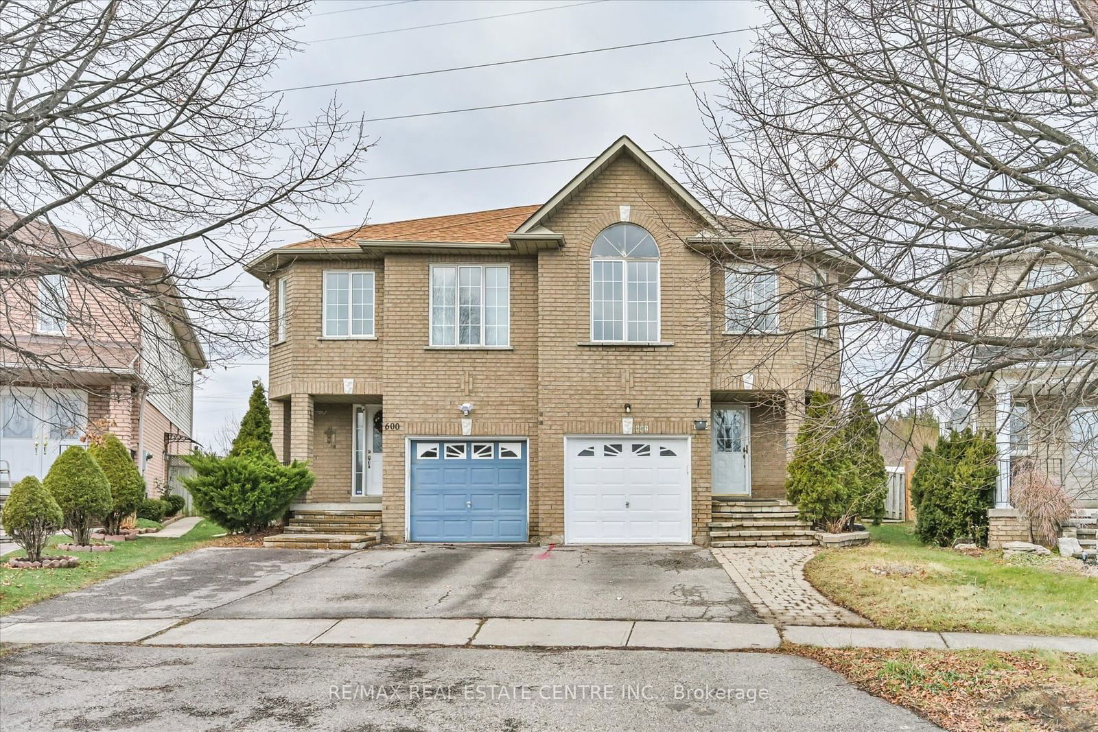 Semi-Detached House for sale at 602 Amaretto Avenue, Pickering, Amberlea, L1X 2V2 - MLS: E11951744