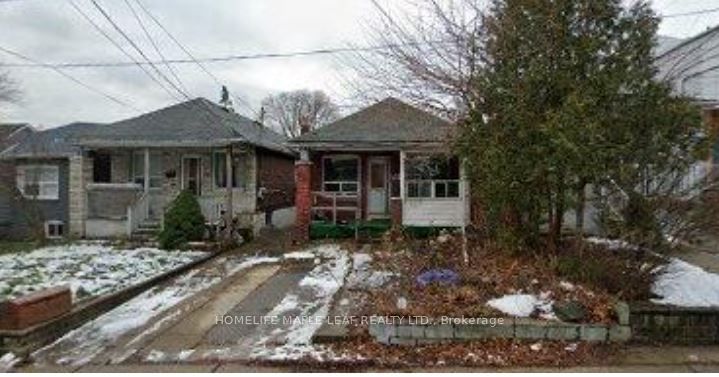 Detached House for sale at 21 Orley Avenue, Toronto, Woodbine-Lumsden, M4C 2B8 - MLS: E11951783