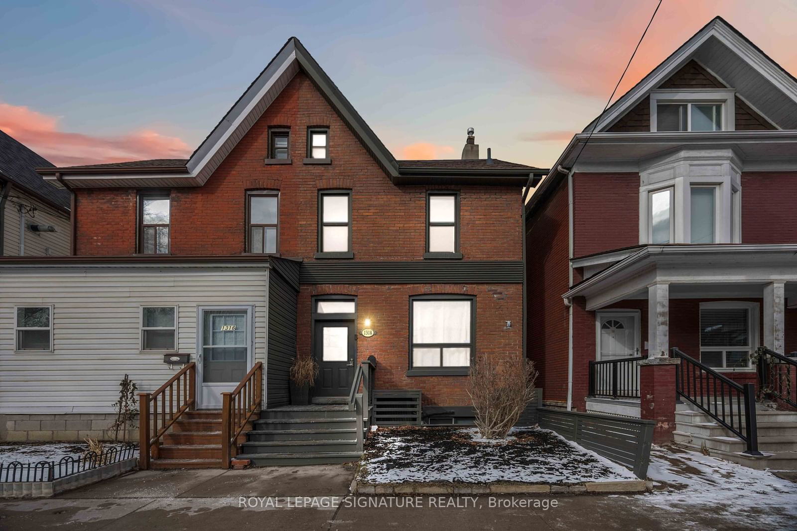 Semi-Detached House for sale at 1318 Dundas Street, Toronto, South Riverdale, M4M 1S6 - MLS: E11952543