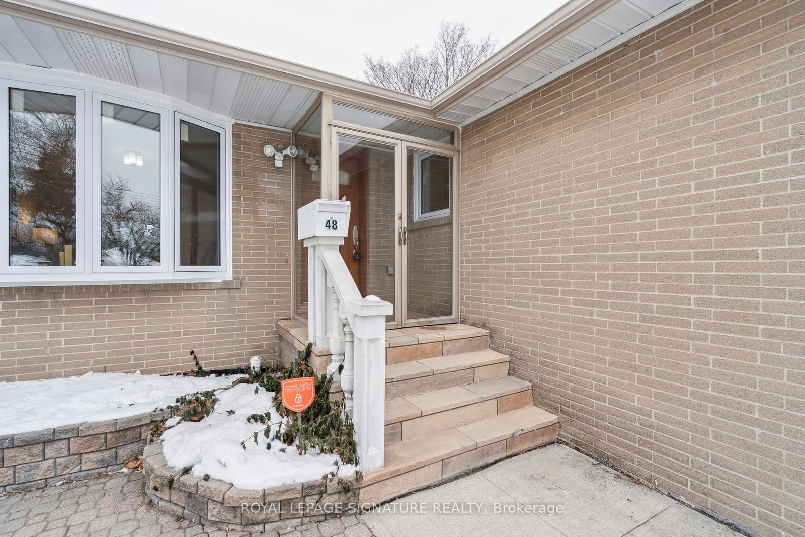 Detached House sold at 48 Neapolitan Drive, Toronto, Bendale, M1P 4B4 - MLS: E11952826