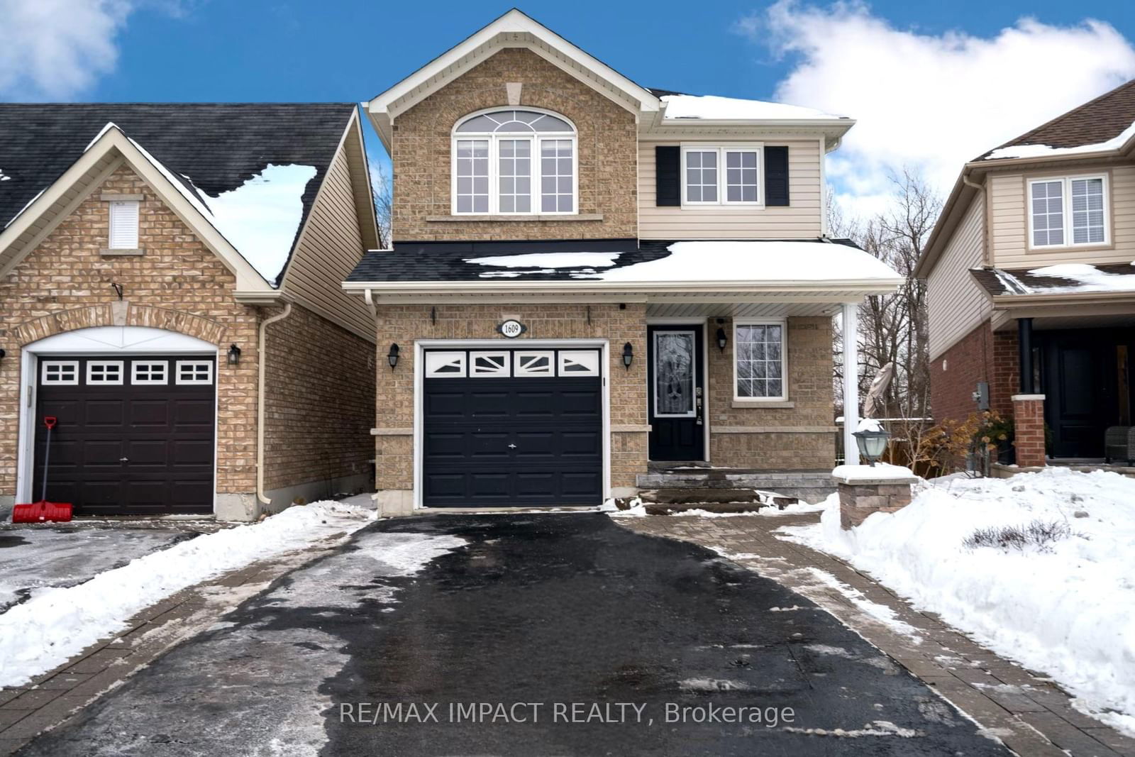 Detached House sold at 1609 Northfield Avenue, Oshawa, Samac, L1K 0K9 - MLS: E11952988