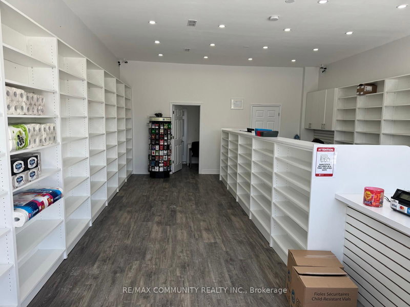 1126 Baltic Lane, Pickering, L1X 0G9 | Image 3