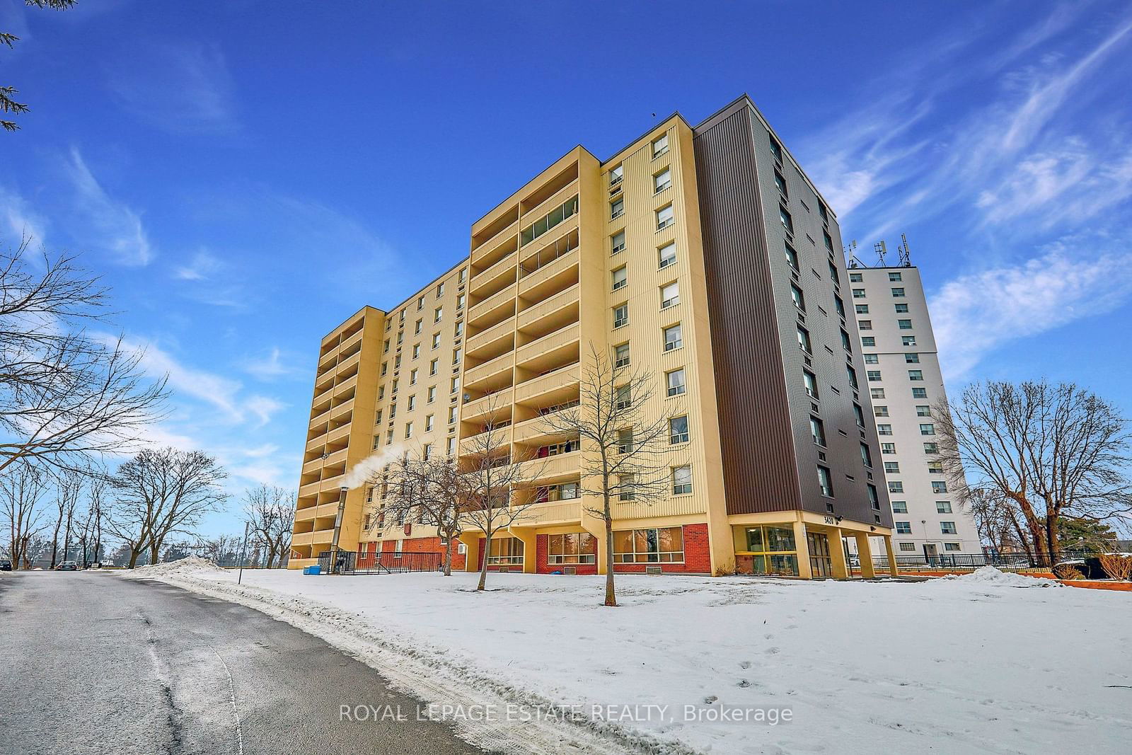 Condo for sale at 704-3420 Eglinton Avenue, Toronto, Scarborough Village, M1J 2H9 - MLS: E11953643