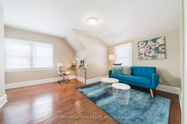 2nd Fl - 709 Brock Street