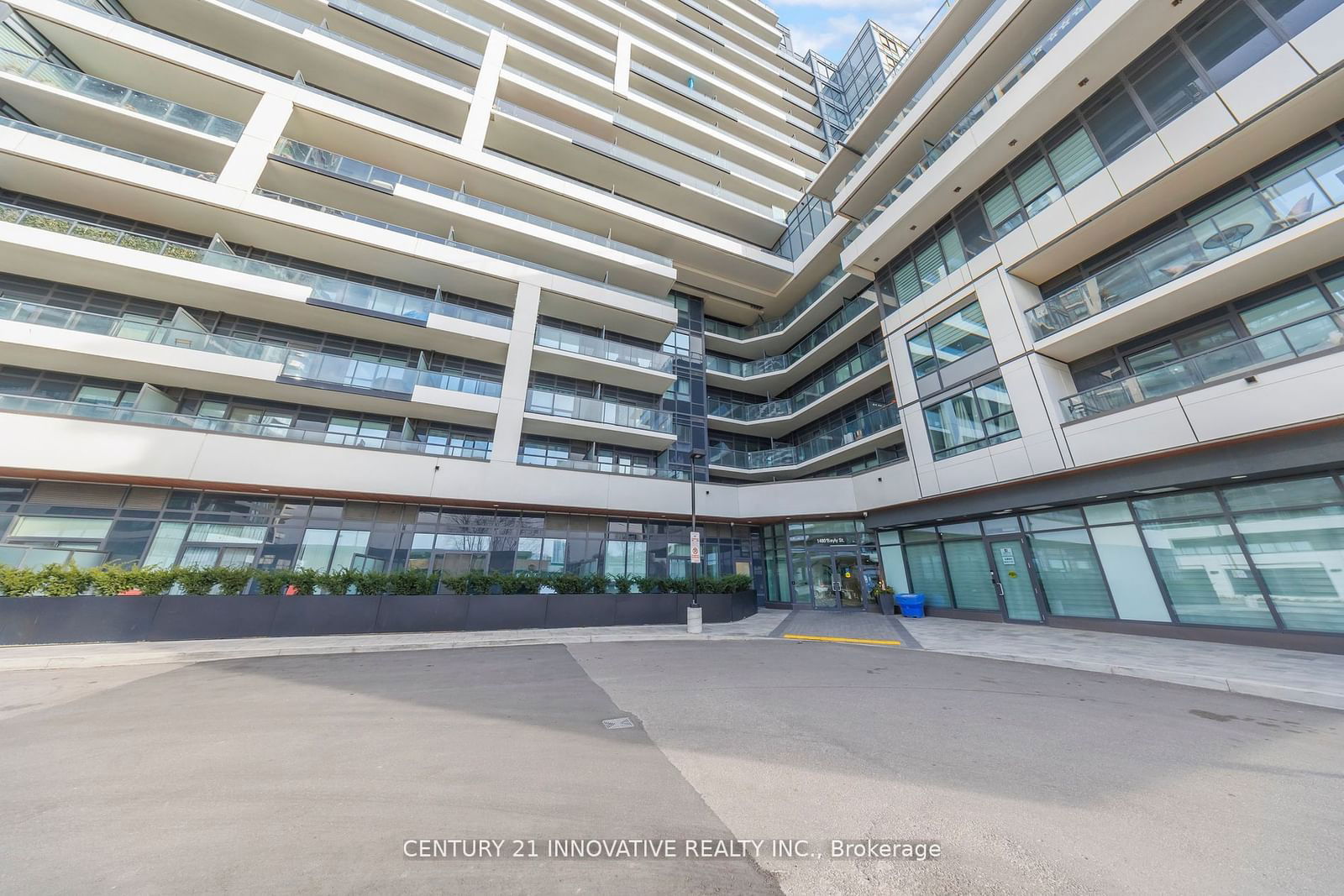 Condo sold at 301-1480 Bayly Street, Pickering, Bay Ridges, L1W 0C2 - MLS: E11954076