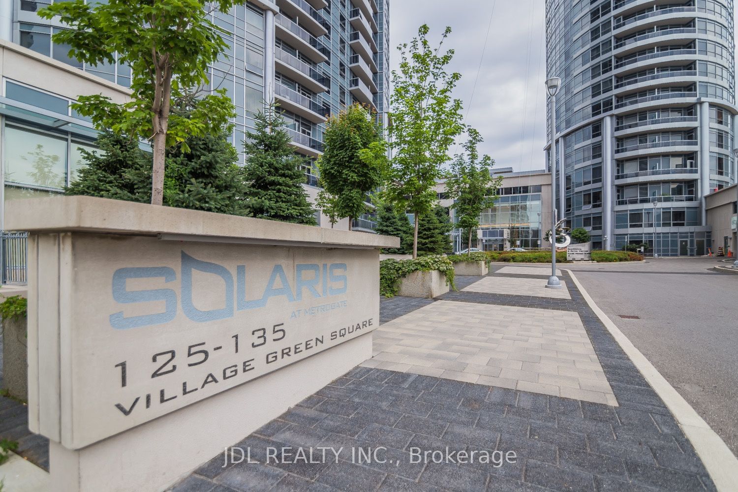 Condo for sale at 3211-125 Village Green Square, Toronto, Agincourt South-Malvern West, M1S 0G3 - MLS: E11954310