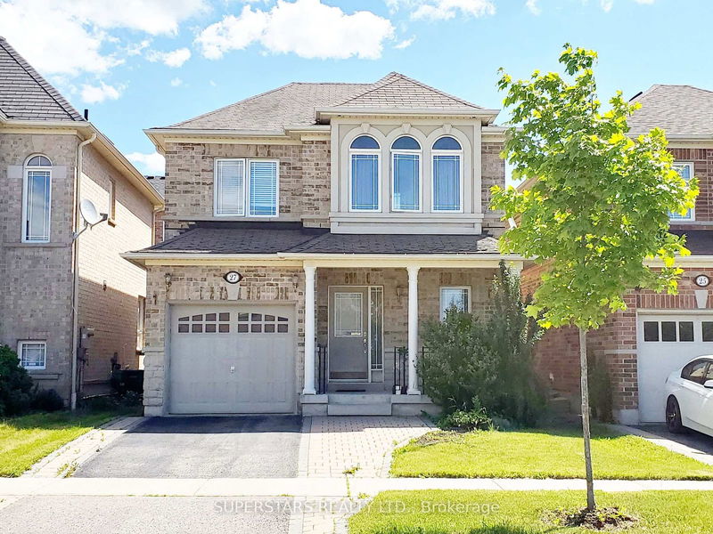 home for lease on 27 Mansbridge Crescent