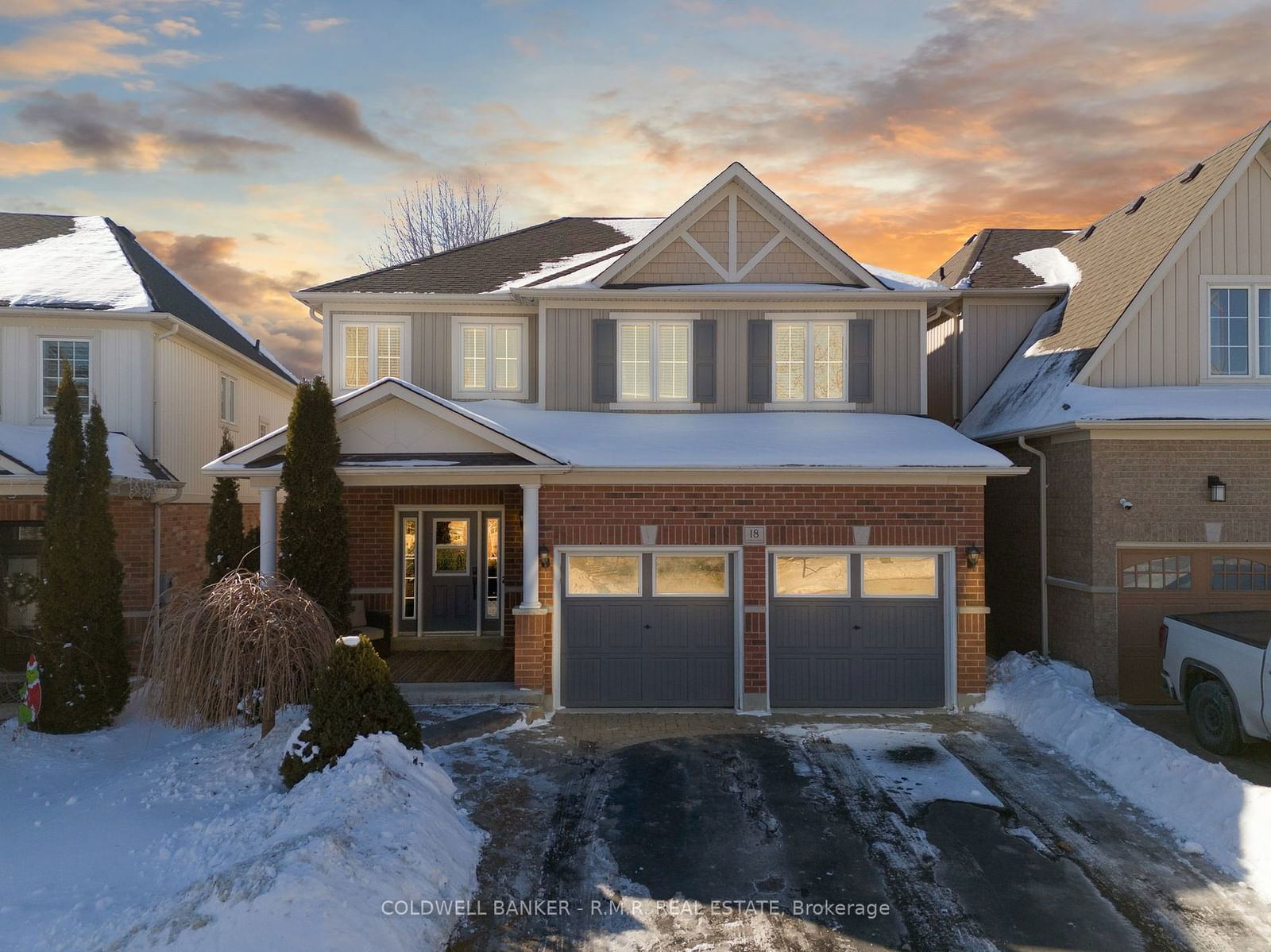 Detached House for sale at 18 Kaukonen Court, Clarington, Bowmanville, L1C 0A3 - MLS: E11955368