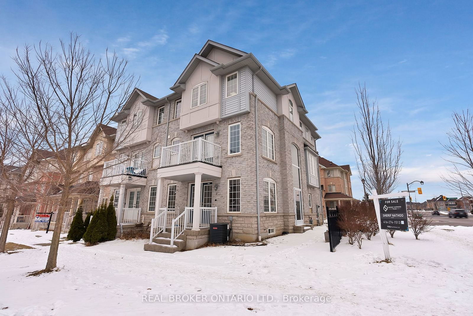 Semi-Detached House sold at 2 Boylett Road, Ajax, Central East, L1Z 0M7 - MLS: E11955677