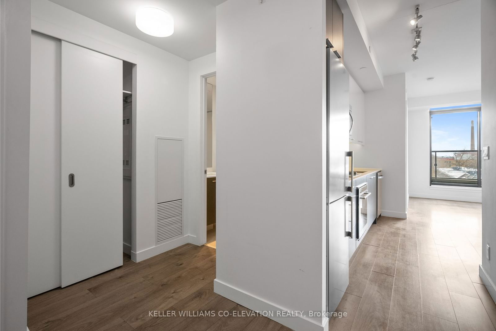 Condo leased at 502-1075 Queen Street, Toronto, South Riverdale, M4M 1K3 - MLS: E11955693