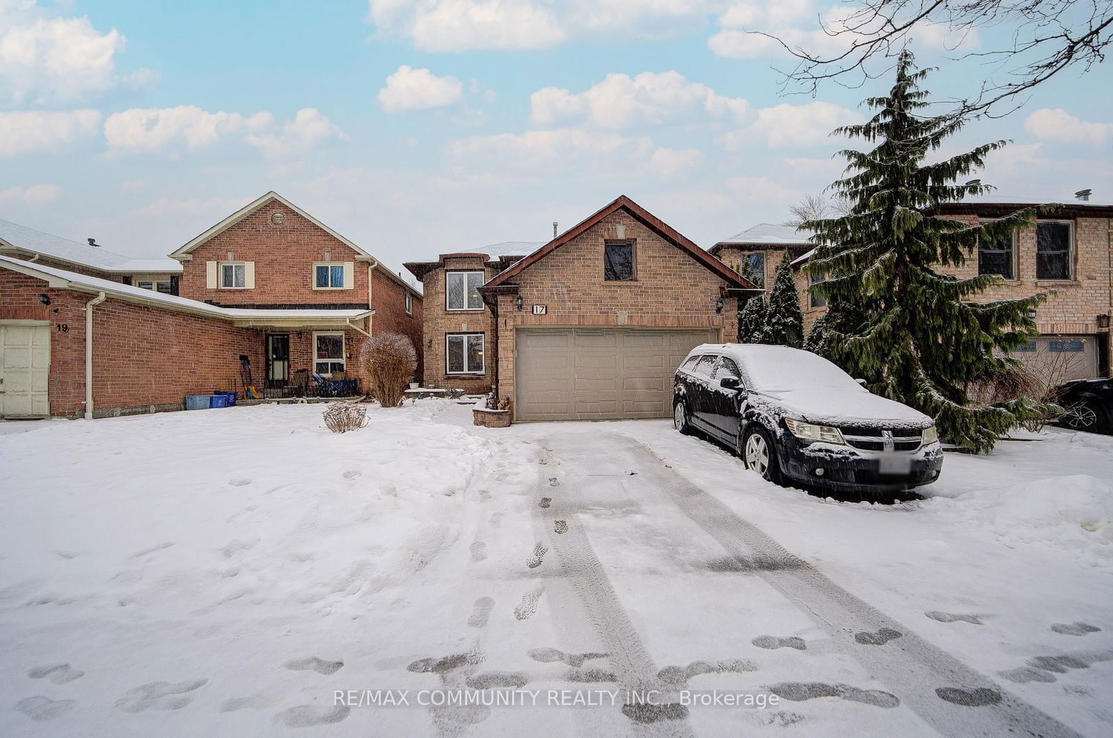 Detached House for sale at 17 Brightly Drive, Ajax, Central West, L1T 1S2 - MLS: E11955793