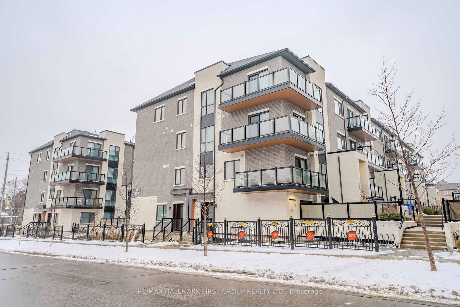 Townhouse for sale at B208-50 Morecambe Gate, Toronto, L'Amoreaux, M1W 0A9 - MLS: E11956396