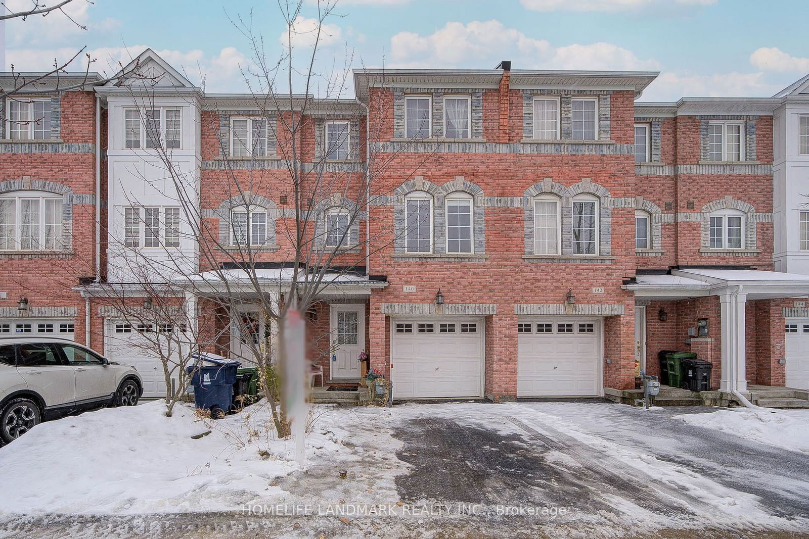 Townhouse for sale at 140 Pilkington Drive, Toronto, Clairlea-Birchmount, M1L 0A4 - MLS: E11956791