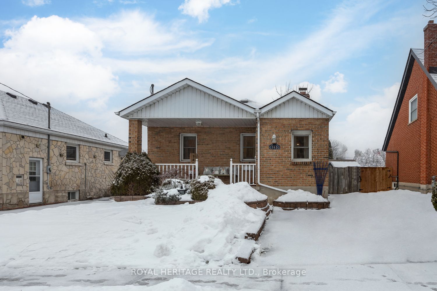 Detached House sold at 145 Central Park Boulevard, Oshawa, O'Neill, L1G 5Y6 - MLS: E11956824