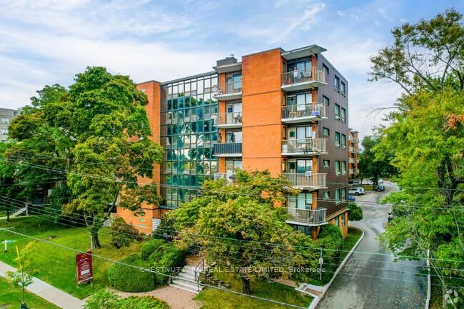 Unit 203 — 1749 Victoria Park Ave, Toronto - Wexford-Maryvale image-0-0