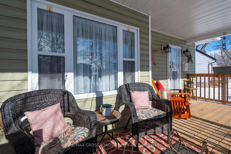 154 Admiral Rd, Ajax, L1S 2P1 | Image 2