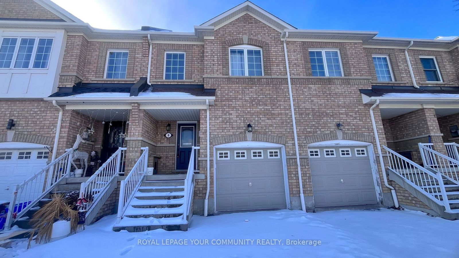 Townhouse for lease at 8 Arbuckle Way, Whitby, Blue Grass Meadows, L1N 0C3 - MLS: E11957683