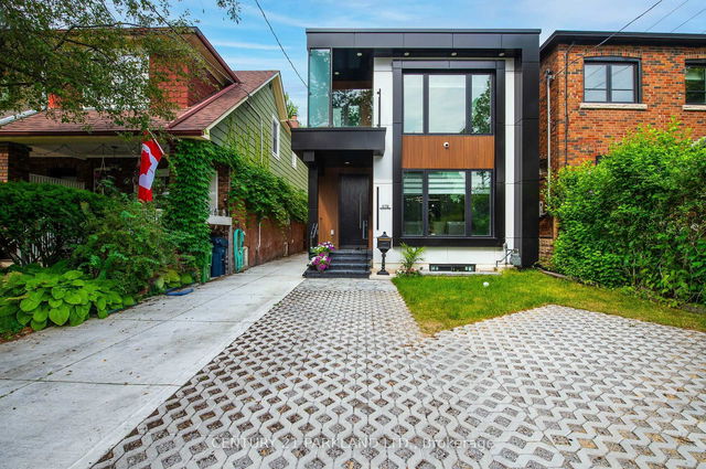 978 Carlaw Avenue