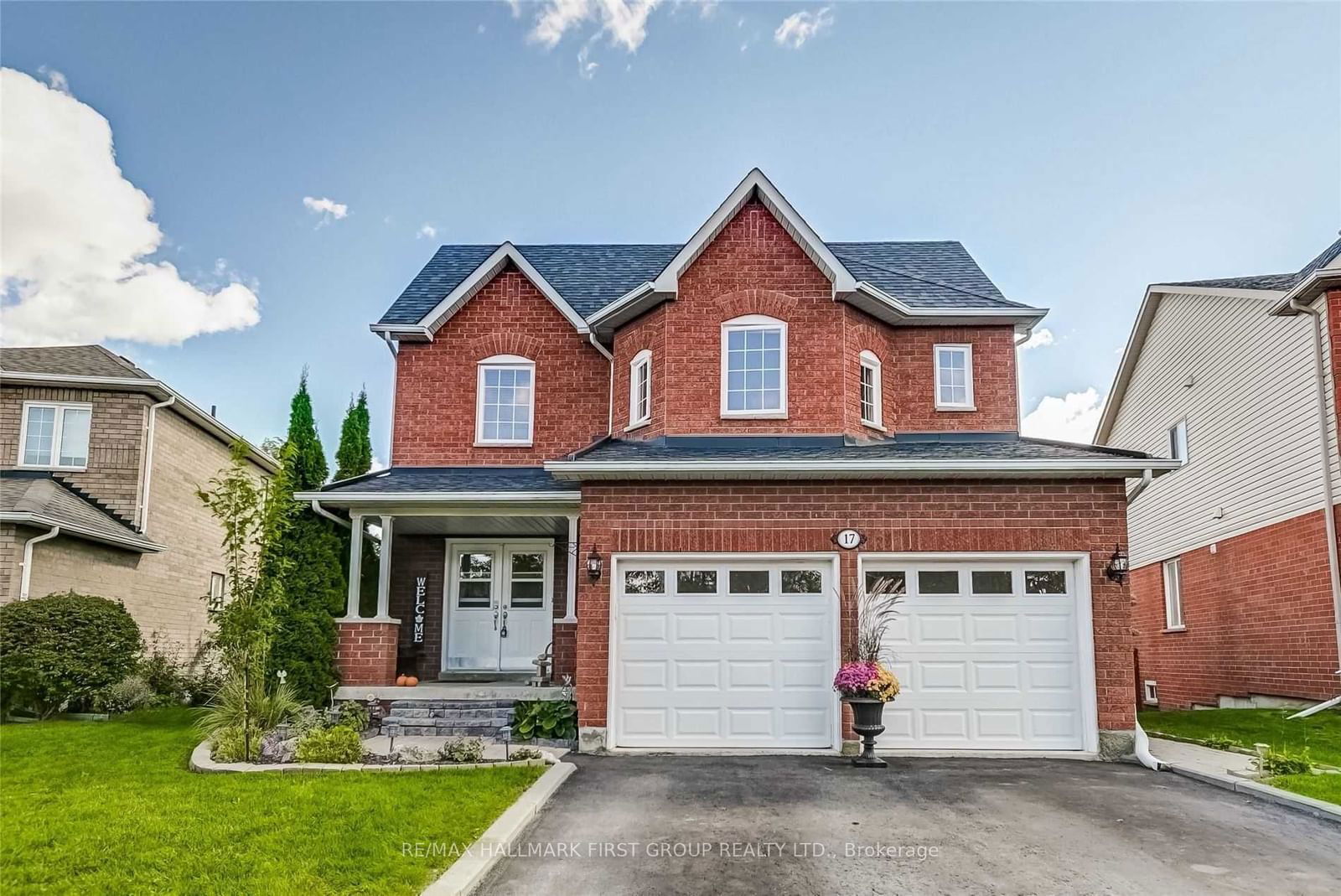 Detached House sold at 17 Dart Court, Clarington, Bowmanville, L1C 5C7 - MLS: E11958089