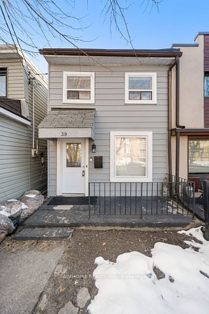 Semi-Detached House for lease at 39 Rhodes Avenue, Toronto, Greenwood-Coxwell, M4L 2Z8 - MLS: E11958456