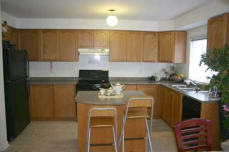 26 Grosbeak Cres, Toronto, M1X1X1 | Image 3