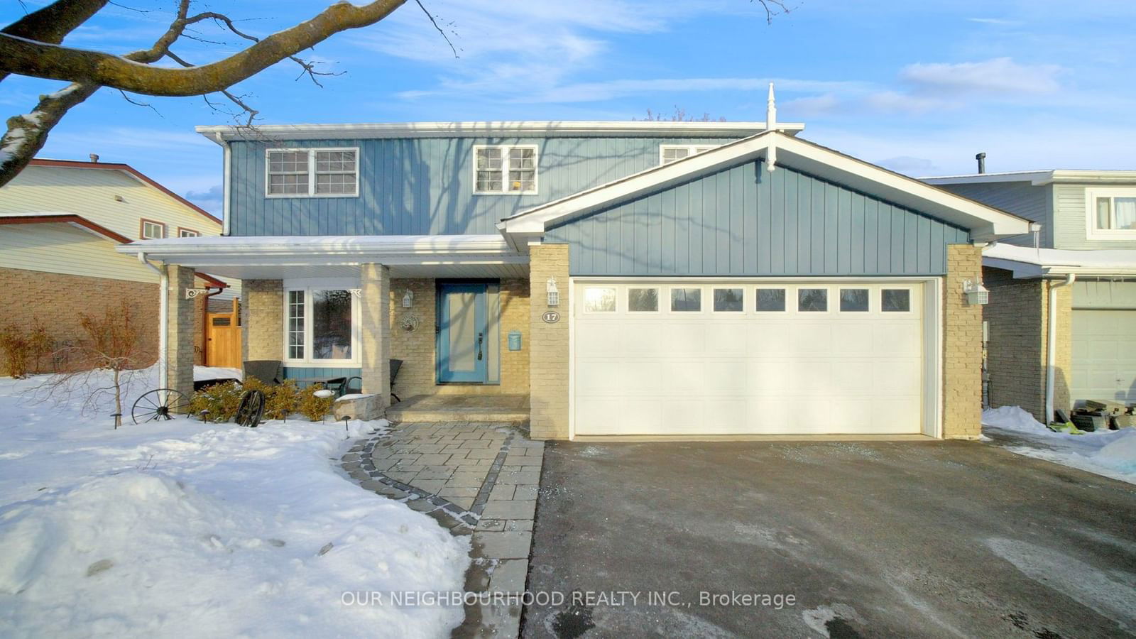 Detached House for sale at 17 Rhonda Boulevard, Clarington, Bowmanville, L1C 3W3 - MLS: E11959271