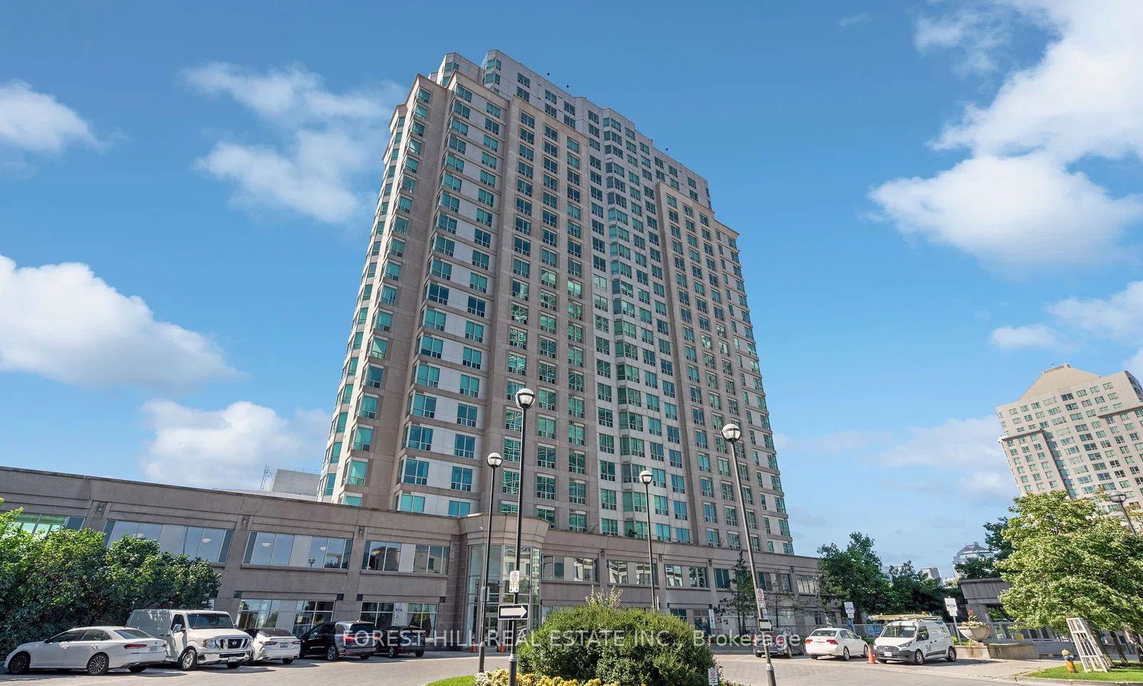 Condo for sale at 1008-1 Lee Centre Drive, Toronto, Woburn, M1H 3J2 - MLS: E11959519