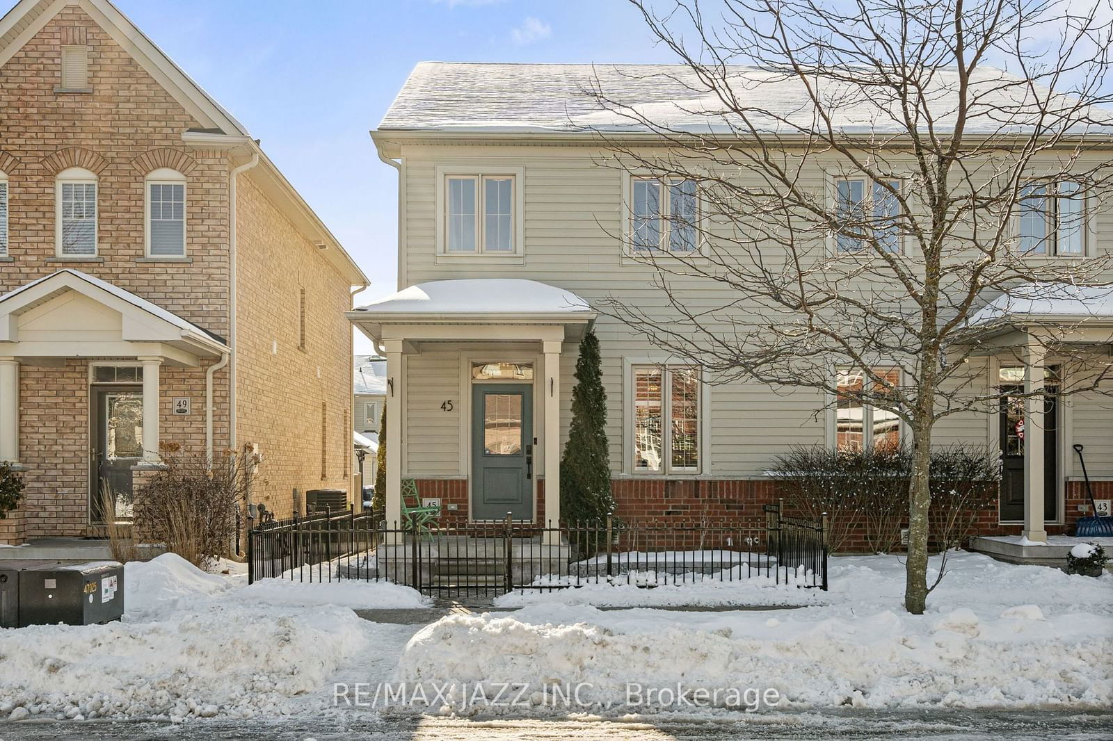 Semi-Detached House for sale at 45 Ted Miller Crescent, Clarington, Bowmanville, L1C 0M4 - MLS: E11959721