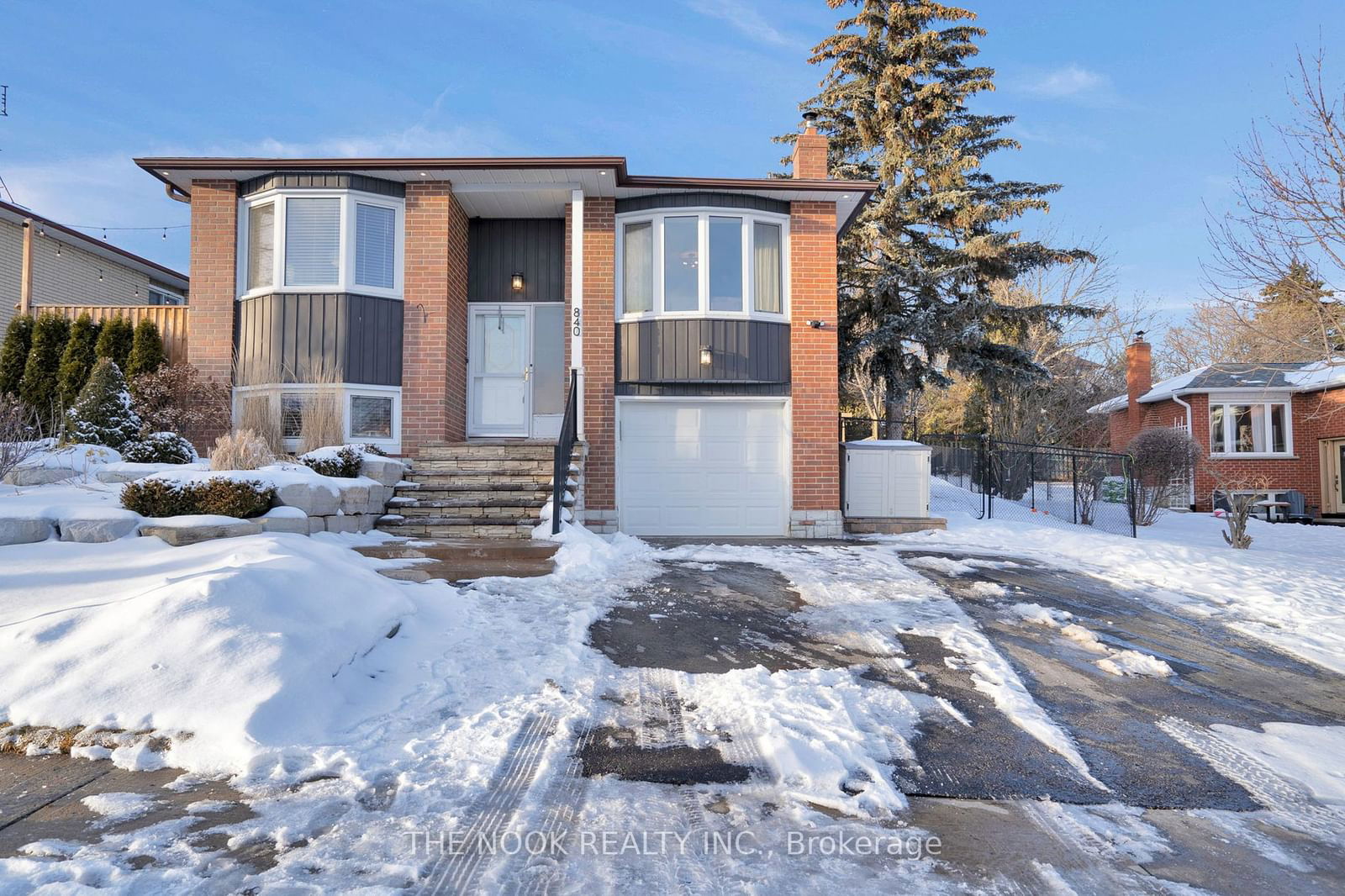 Detached House sold at 840 Roundelay Drive, Oshawa, McLaughlin, L1J 7T9 - MLS: E11959848