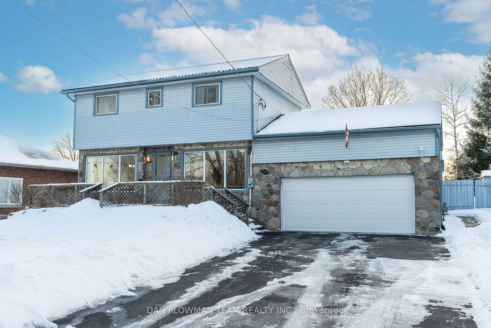 Detached House sold at 2334 Maple Grove Road, Clarington, Rural Clarington, L1C 3K7 - MLS: E11959982