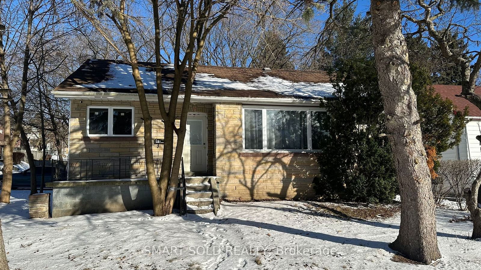 Detached House for lease at 41 Maybourne (basement) Avenue, Toronto, Clairlea-Birchmount, M1L 2V7 - MLS: E11960385