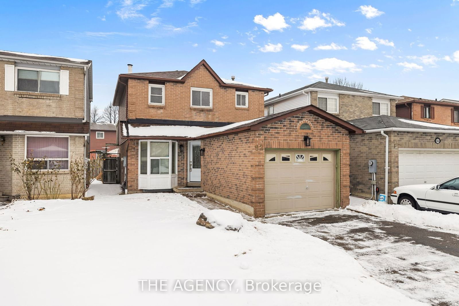 Detached House sold at 82 Barnes Drive, Ajax, Central, L1S 5E6 - MLS: E11960445