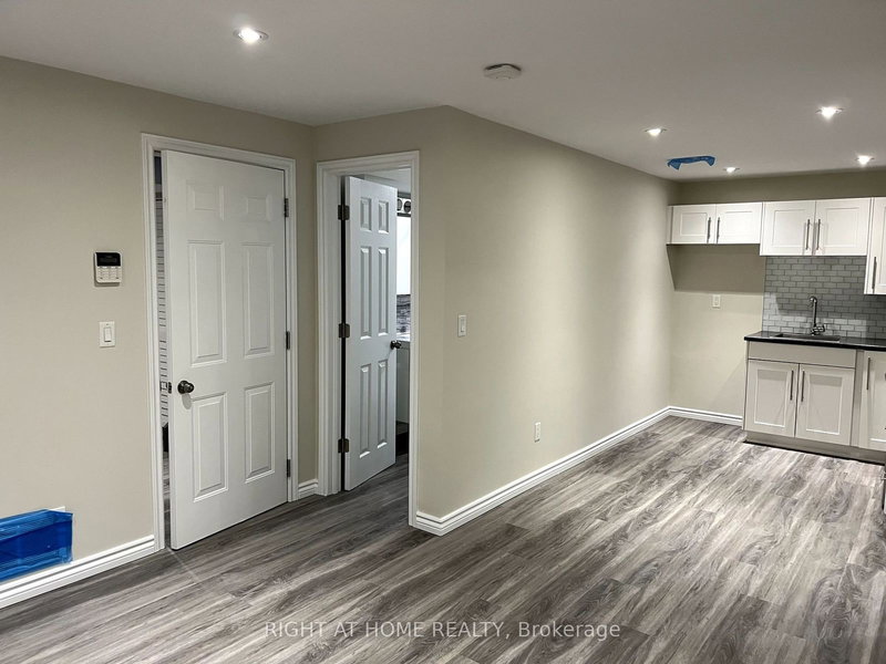 88 Gregory Rd, Ajax, L1S 3B4 | Image 3