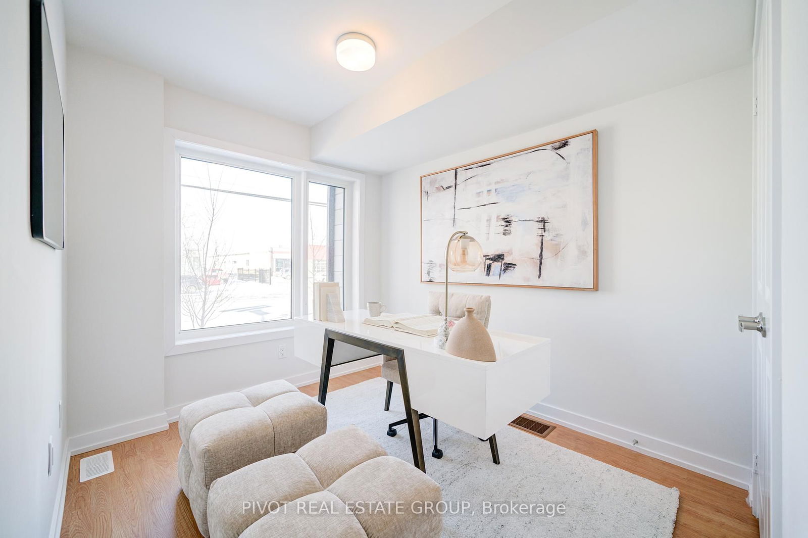 Townhouse sold at 1573 Midland Avenue, Toronto, Bendale, M1P 3C1 - MLS: E11960787