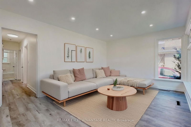 home for lease on Main-392 Humewood Avenue