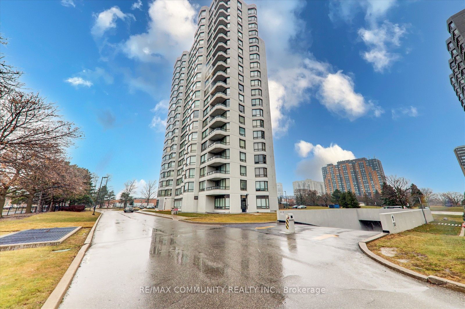 Condo for sale at 509-300 Alton Towers Circle, Toronto, Milliken, M1V 4X9 - MLS: E11961746