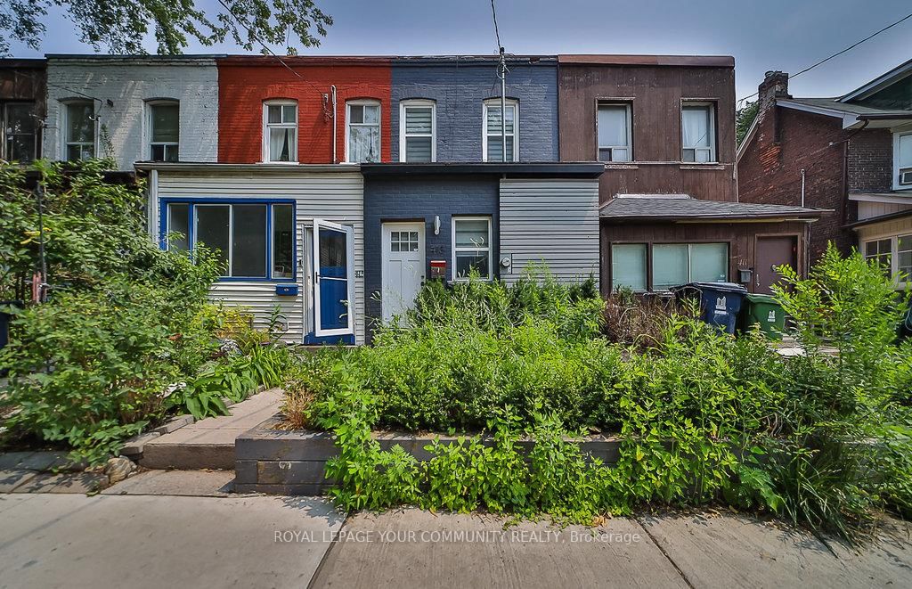 Townhouse leased at 413 Leslie Street, Toronto, South Riverdale, M4M 3E3 - MLS: E11962023