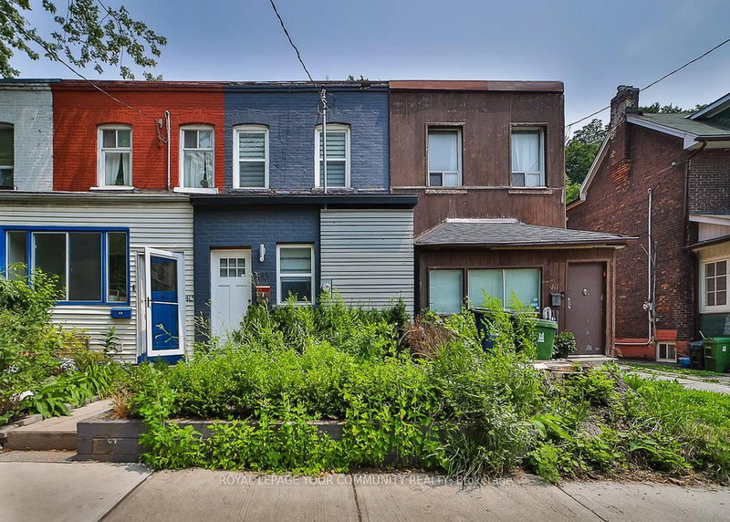 413 Leslie St, Toronto, M4M 3E3 | Image 2