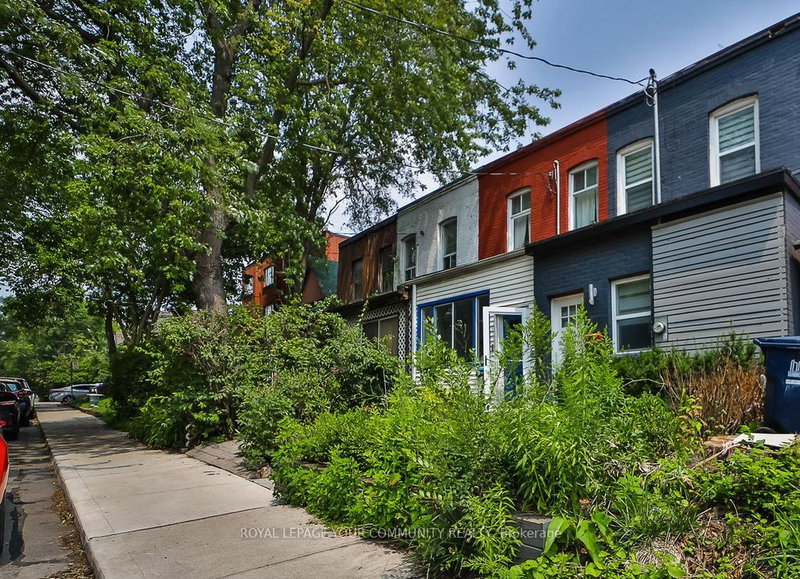 413 Leslie St, Toronto, M4M 3E3 | Image 3