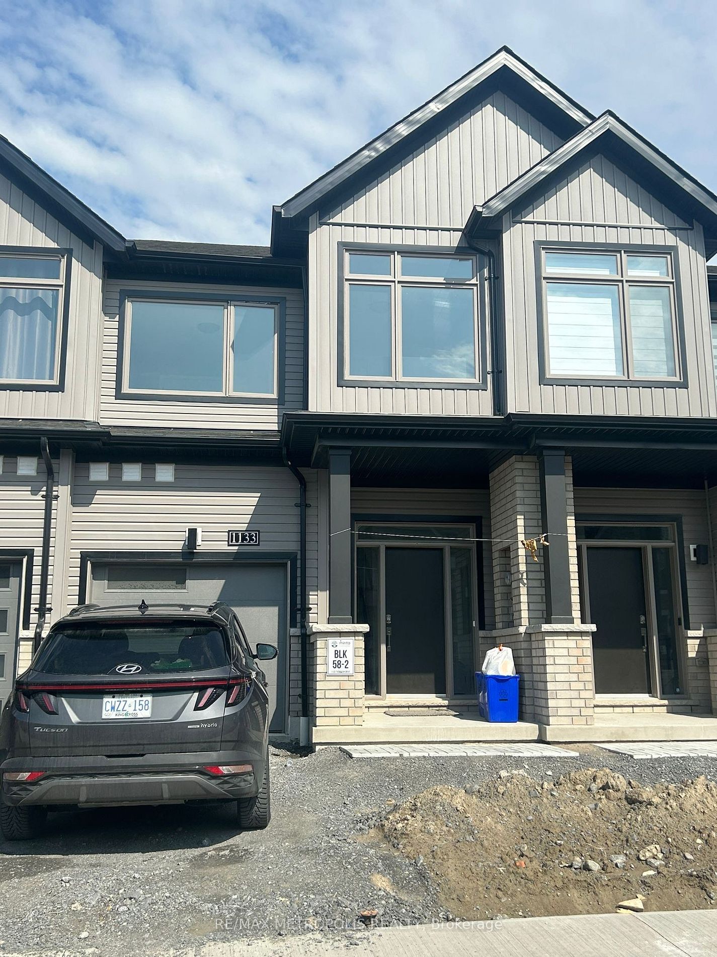 Townhouse for lease at 1133 THOMPSON Drive, Oshawa, Kedron, L1L 0V4 - MLS: E11962244