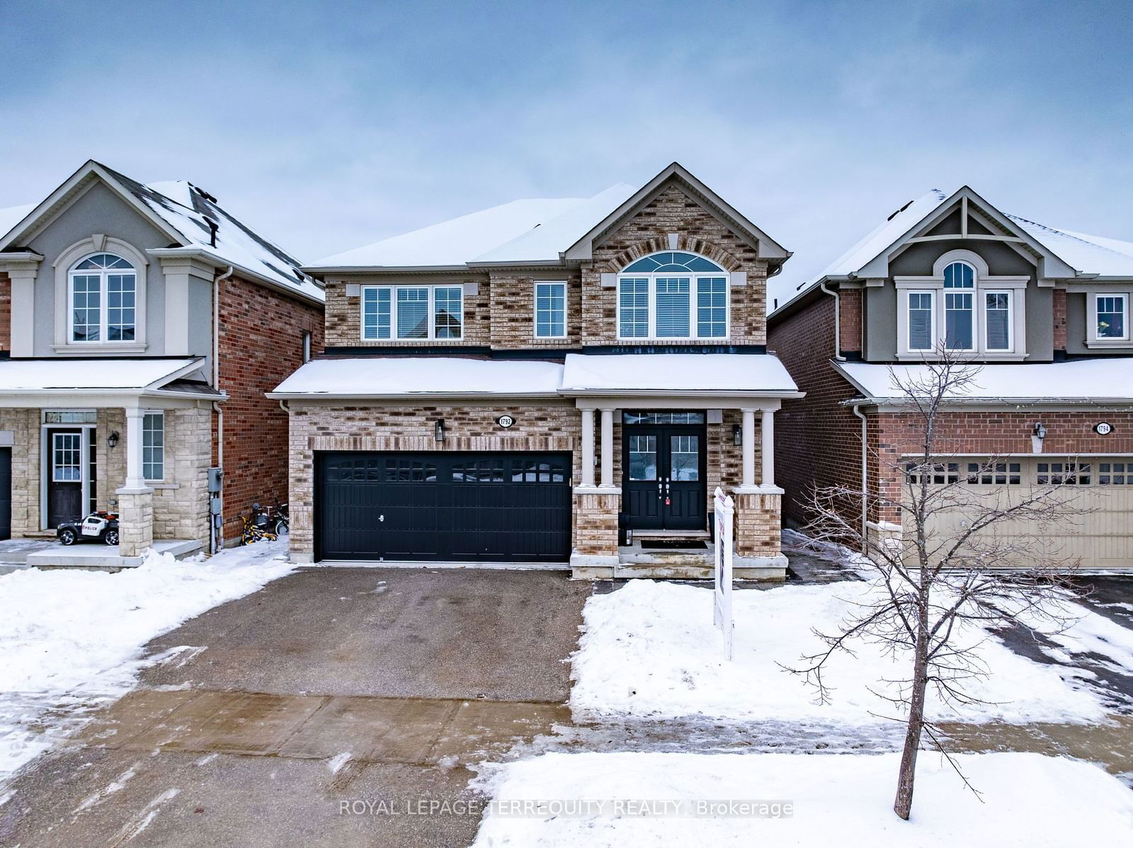 Detached House sold at 1792 Liatris Drive, Pickering, Duffin Heights, L1X 0A8 - MLS: E11962408