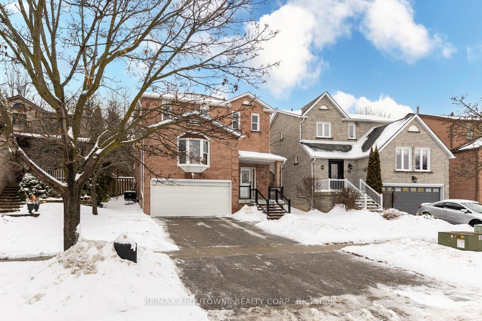 Detached House for sale at 36 Gardiner Drive, Ajax, Central, L1S 5Y3 - MLS: E11962500