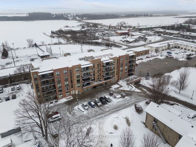 Unit 208 — 171 Shanly St, Scugog - Port Perry image-0-1