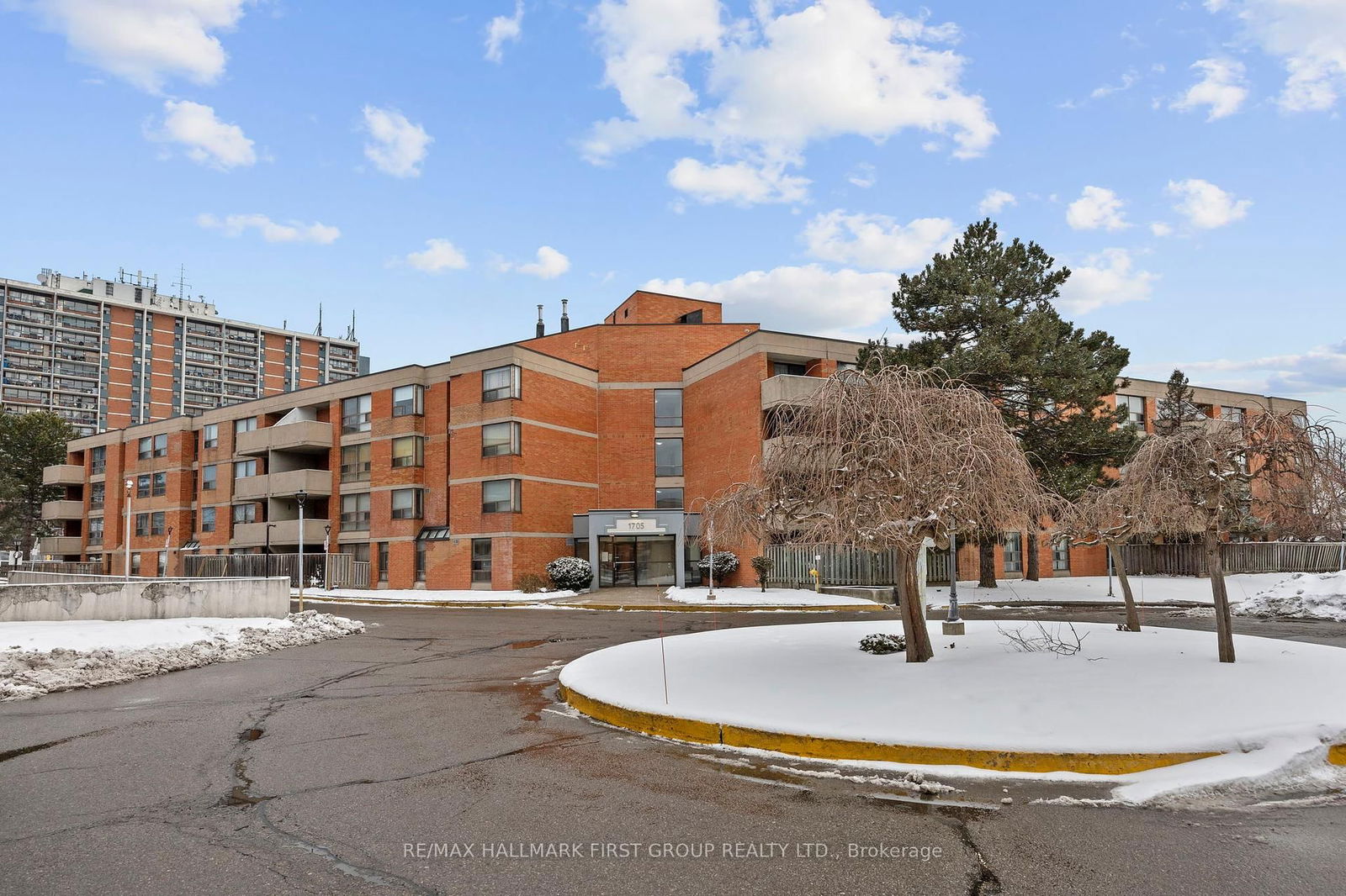 Condo sold at 402-1705 Mccowan Road, Toronto, Agincourt South-Malvern West, M1S 4L2 - MLS: E11962693