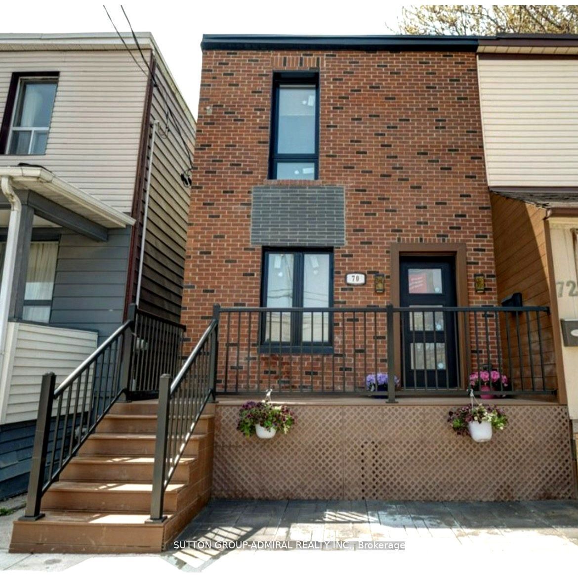 Semi-Detached House for lease at BSMT-70 Carlaw Avenue, Toronto, South Riverdale, M4M 2R7 - MLS: E11962773