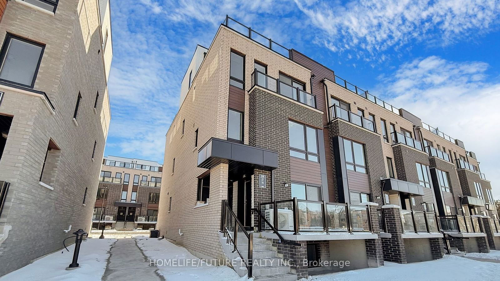 Townhouse for sale at 21-235 Mclevin Avenue, Toronto, Malvern, M1B 0E8 - MLS: E11962953