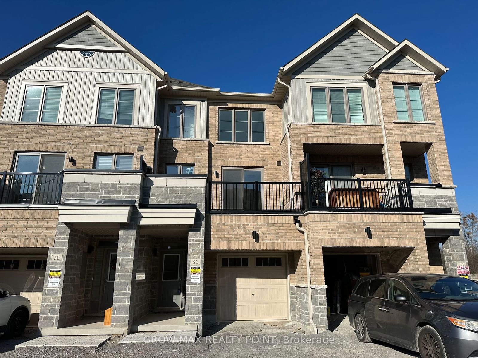 Townhouse for lease at 52 Waterside Way, Whitby, Port Whitby, L1N 0N1 - MLS: E11962966