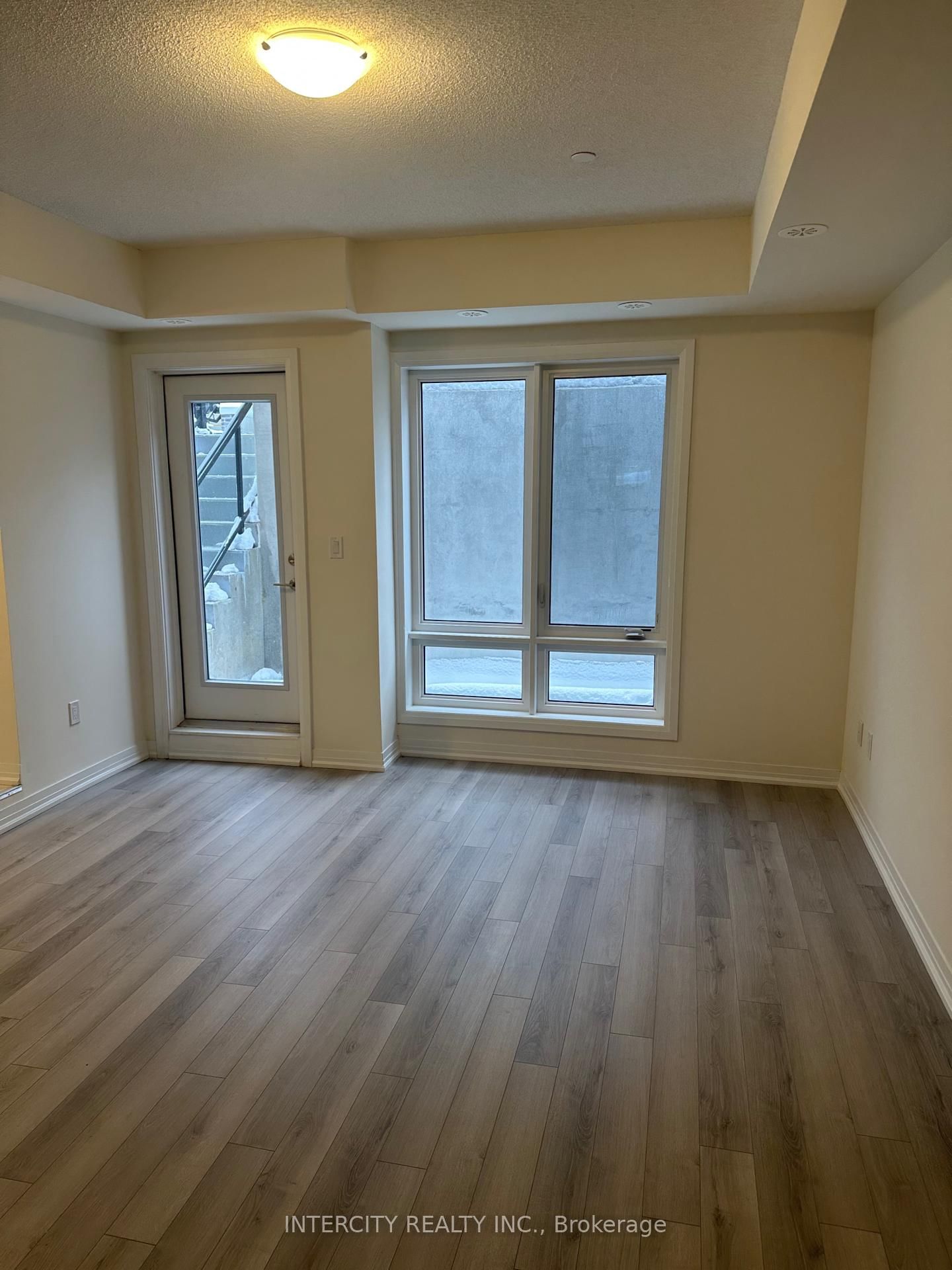 Townhouse leased at 15-235 Mclevin Avenue, Toronto, Malvern, M1B 0E8 - MLS: E11963059